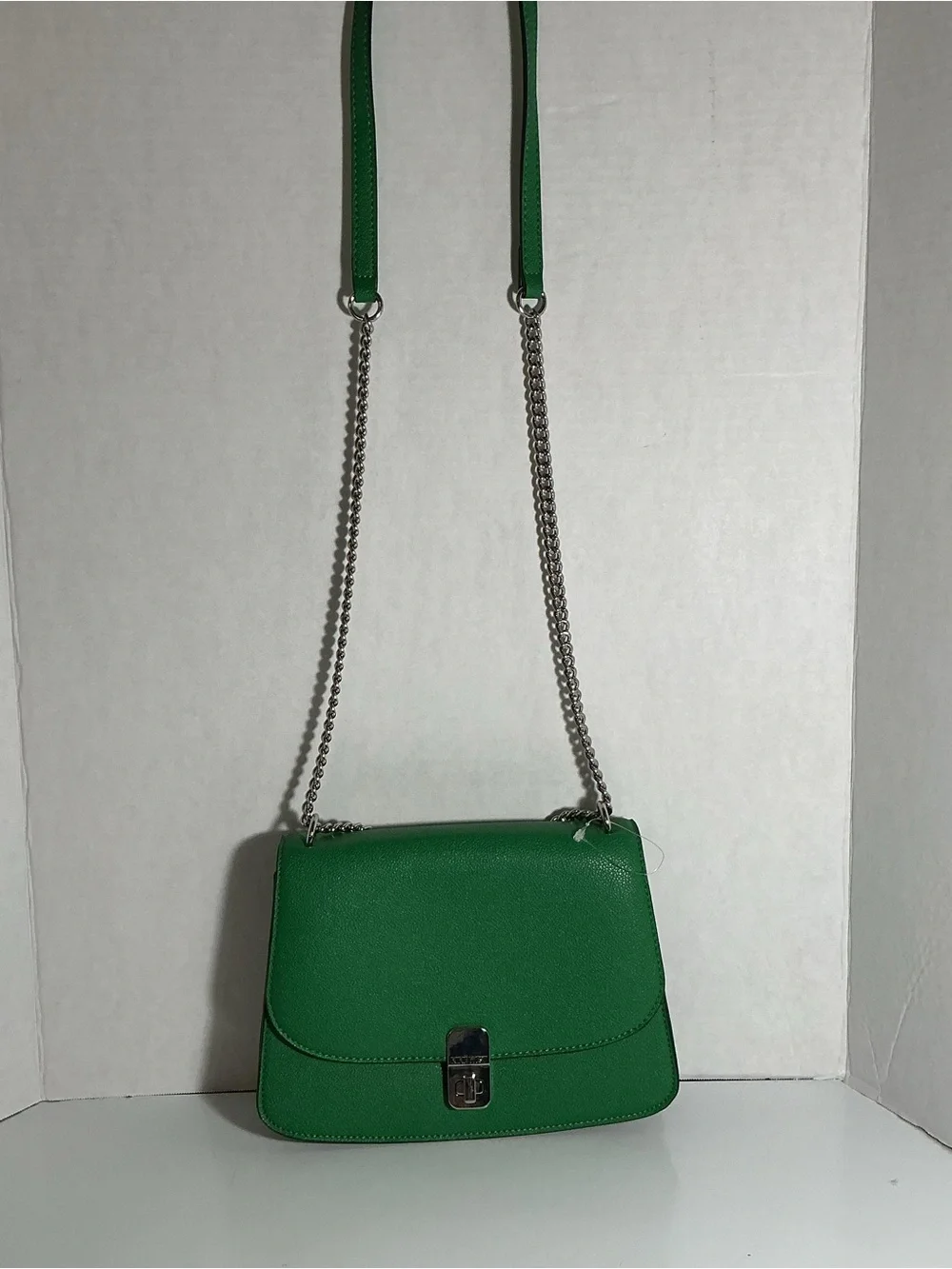 Nine West structured bright